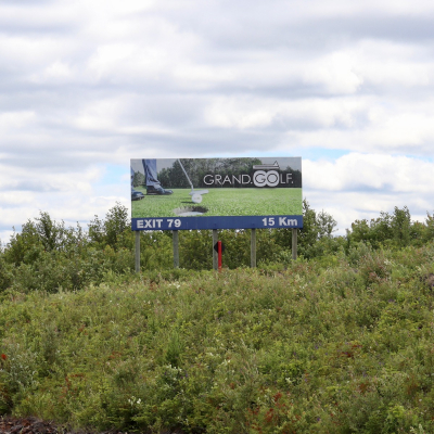 outdoor billboard advertising,outdoor highway billboard advertising,outdoor digital billboard advertising,pattison outdoor,toner outdoor,billboard hub,highway signage,trivision billboard advertising