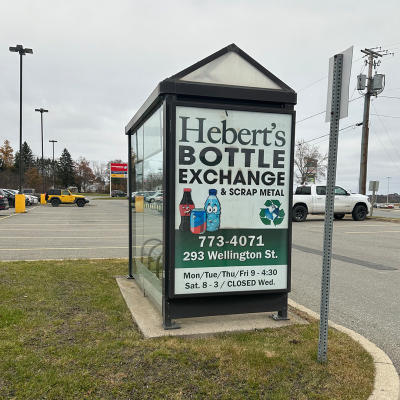 Miramichi, NB - Shoppers Drug Mart - King George Highway - Transit Shelter #0013